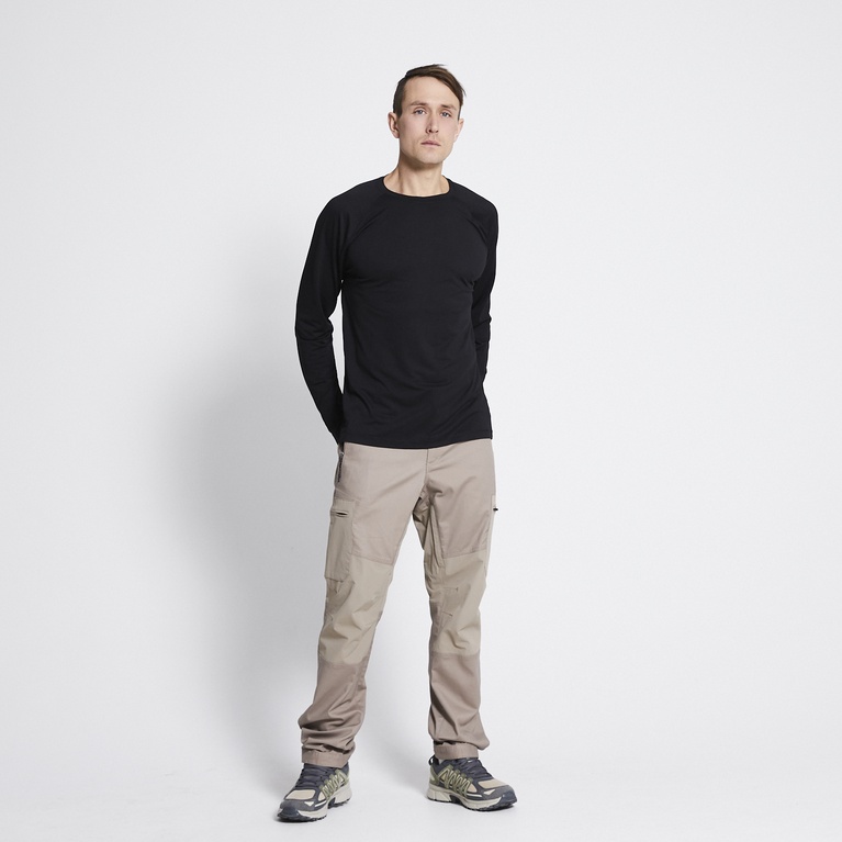 Lightweight longsleeve "Odal" Black 2